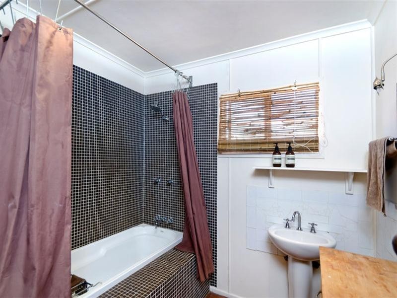 29 Palm Beach Avenue, Palm Beach QLD 4221