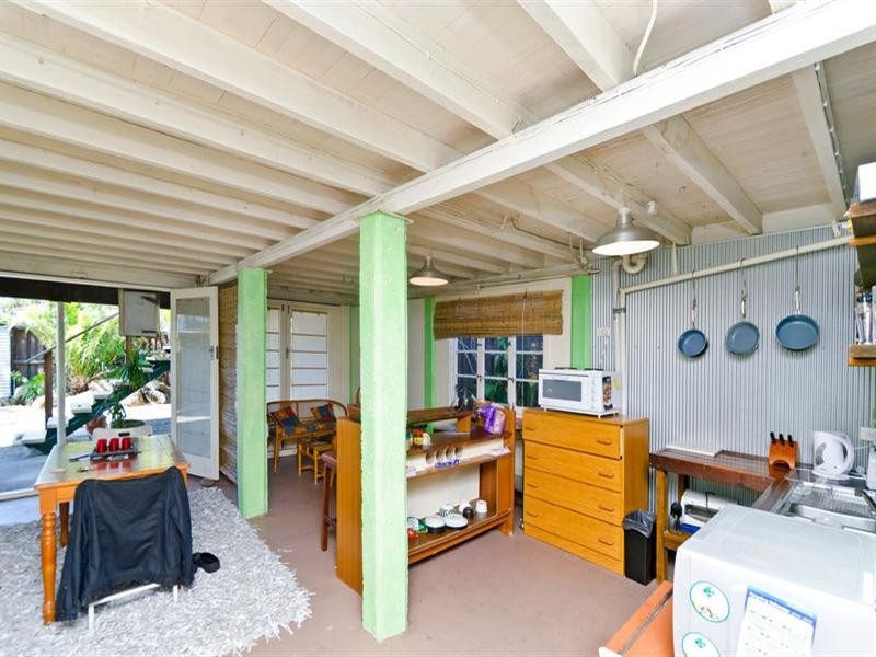 29 Palm Beach Avenue, Palm Beach QLD 4221