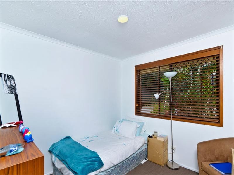 35 McKenzie Drive, Currumbin Waters QLD 4223