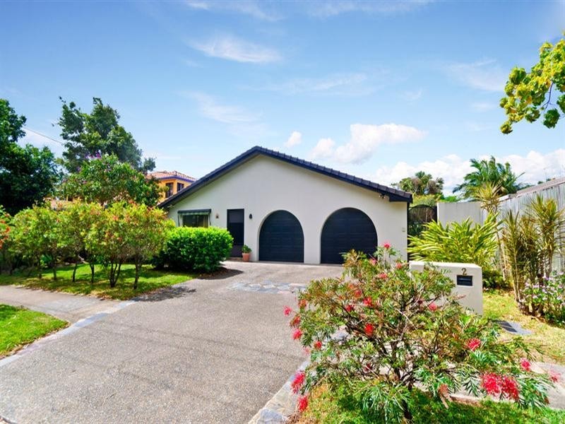 1 and 2/19 Laguna Avenue, Palm Beach QLD 4221