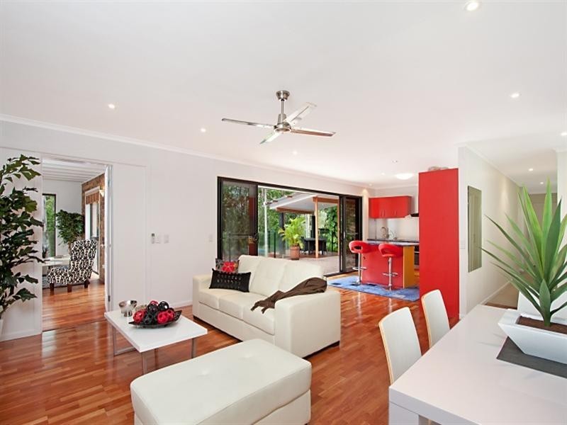 8 Karragata Court, Tallebudgera QLD 4228