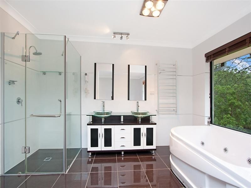 8 Karragata Court, Tallebudgera QLD 4228