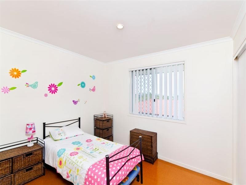 13 Baekea Drive, Elanora QLD 4221