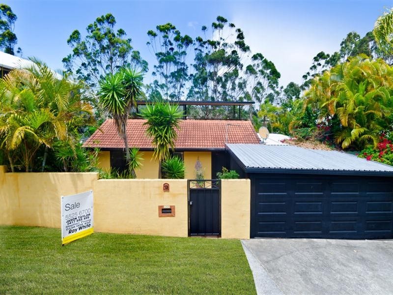 13 Kaffia Court, Elanora QLD 4221