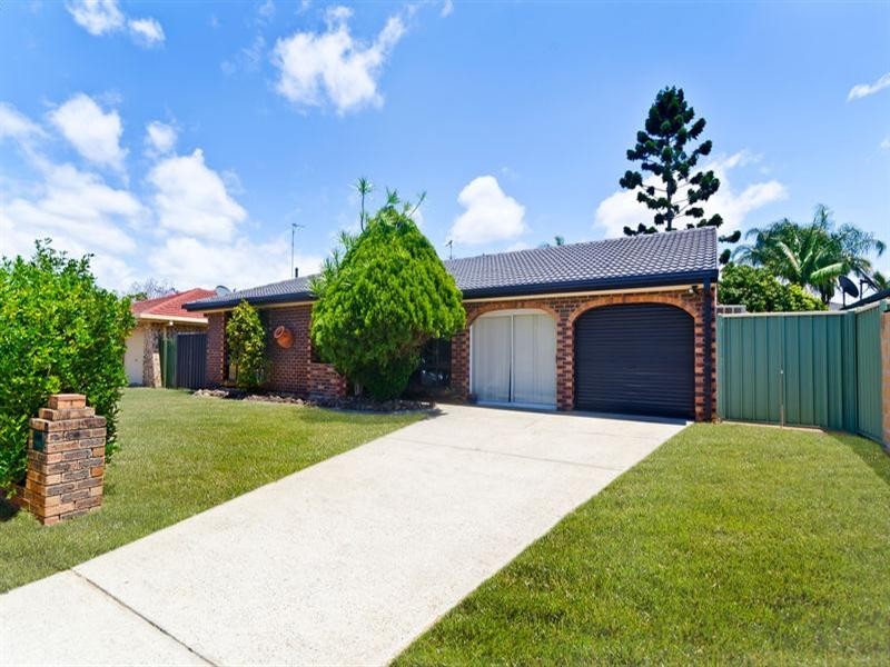 4 Burdock Street, Elanora QLD 4221