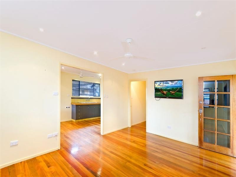 90 Guineas Creek Road, Currumbin Waters QLD 4223