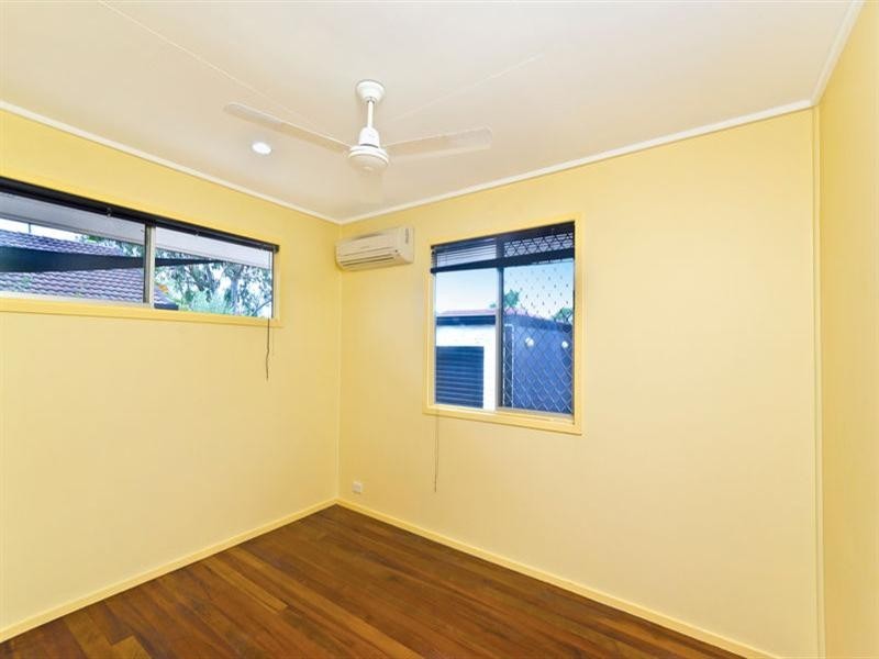 90 Guineas Creek Road, Currumbin Waters QLD 4223