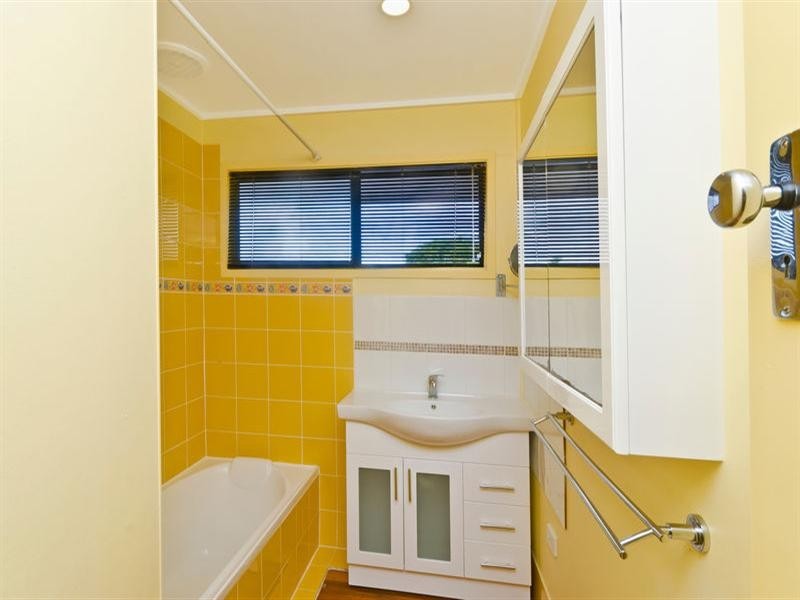 90 Guineas Creek Road, Currumbin Waters QLD 4223