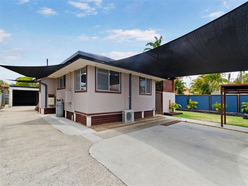 90 Guineas Creek Road, Currumbin Waters QLD 4223