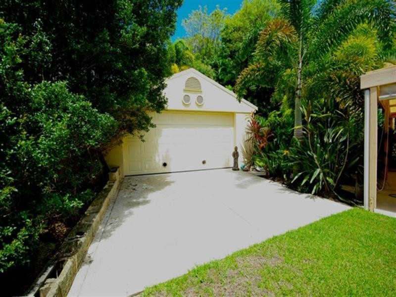 22 Capano Court, Elanora QLD 4221