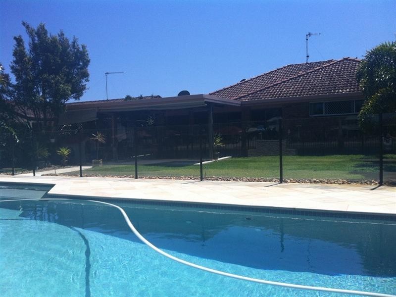 42 Parnki Parade, Palm Beach QLD 4221