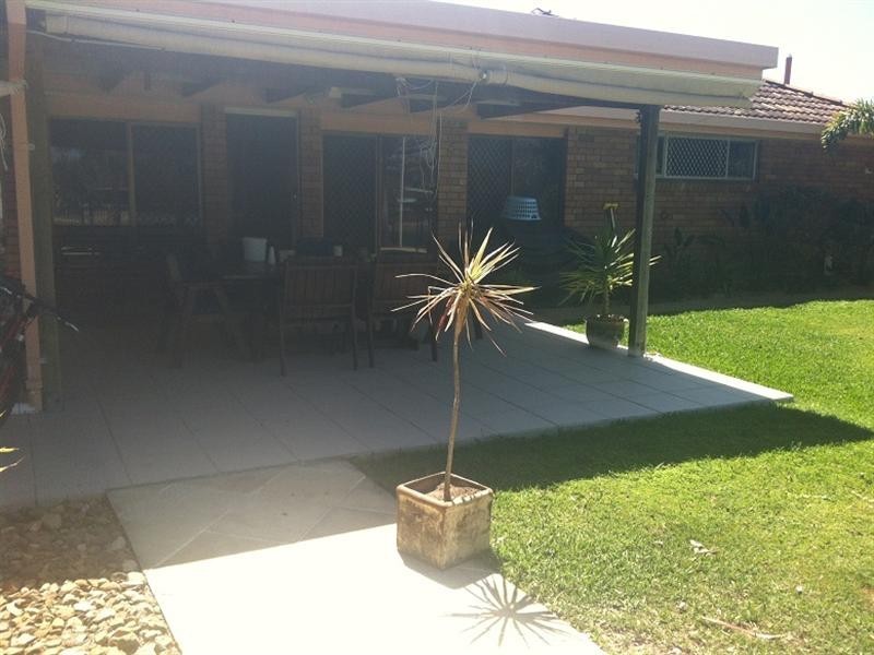 42 Parnki Parade, Palm Beach QLD 4221