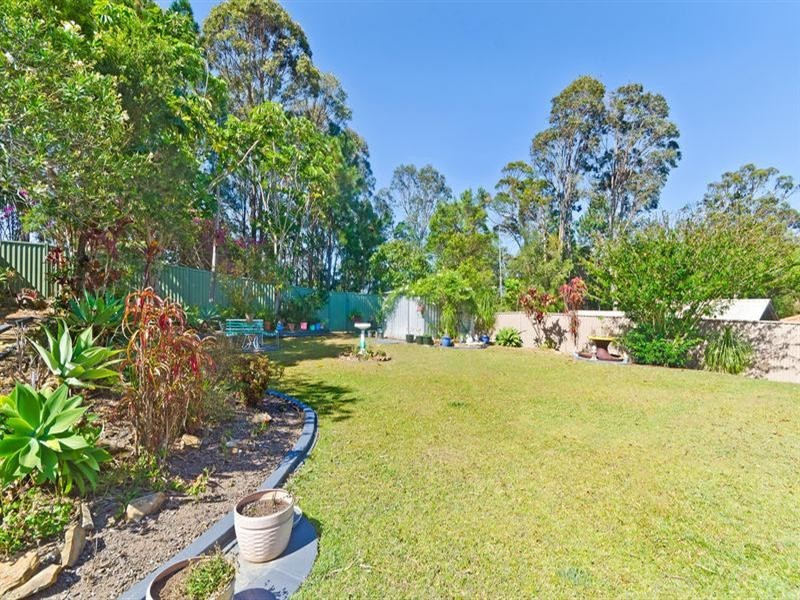 35 Darnel Street, Elanora QLD 4221