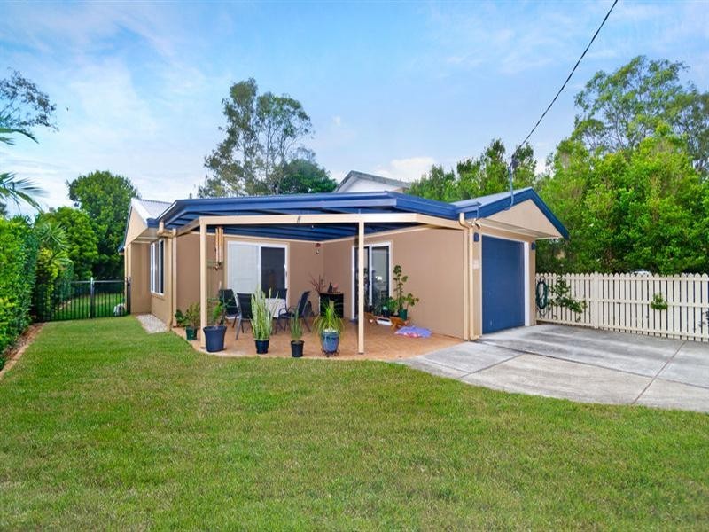 154 Laguna Avenue, Palm Beach QLD 4221