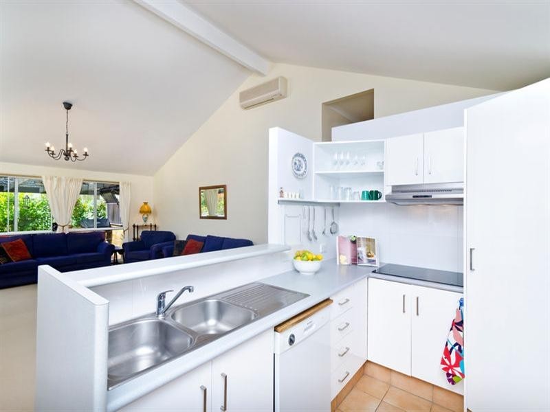 5 Balcatta Court, Elanora QLD 4221