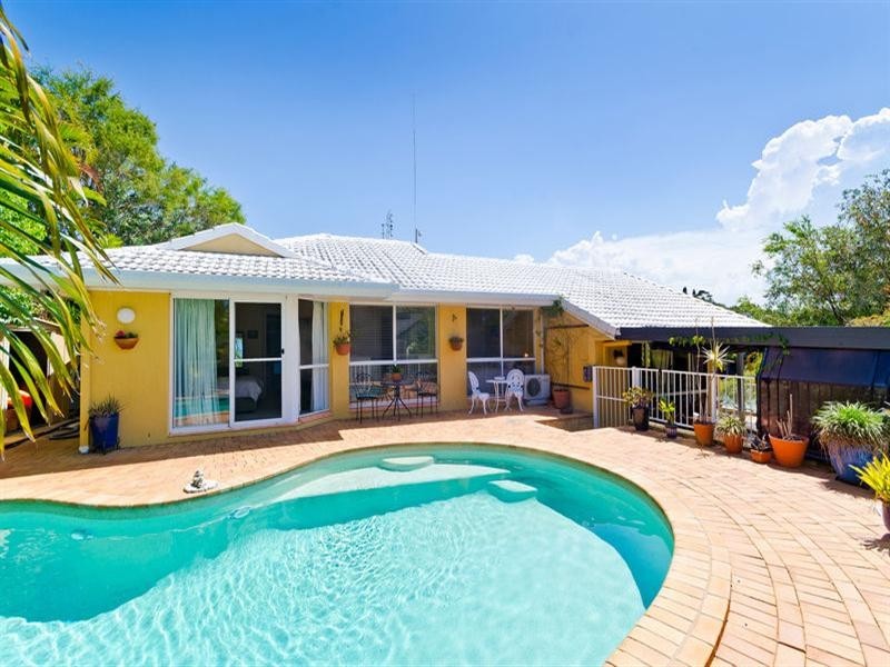 5 Balcatta Court, Elanora QLD 4221
