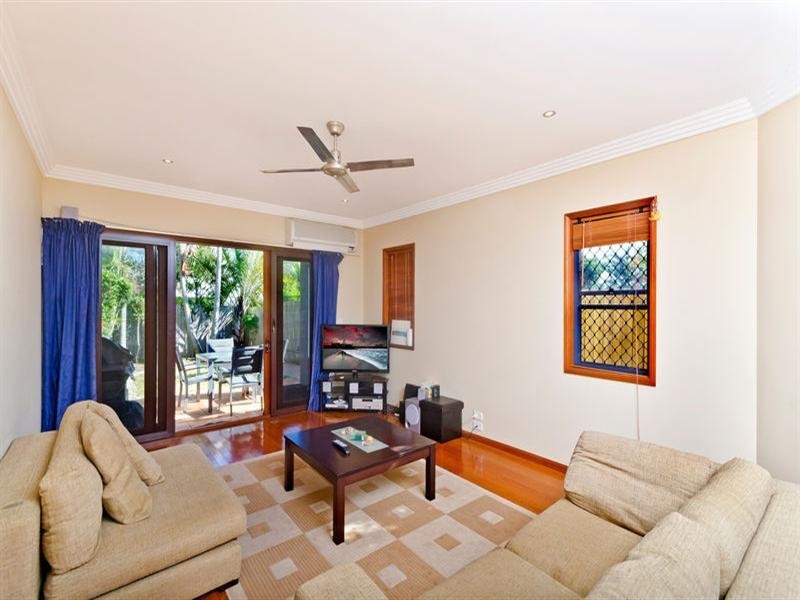 18B First Avenue, Palm Beach QLD 4221