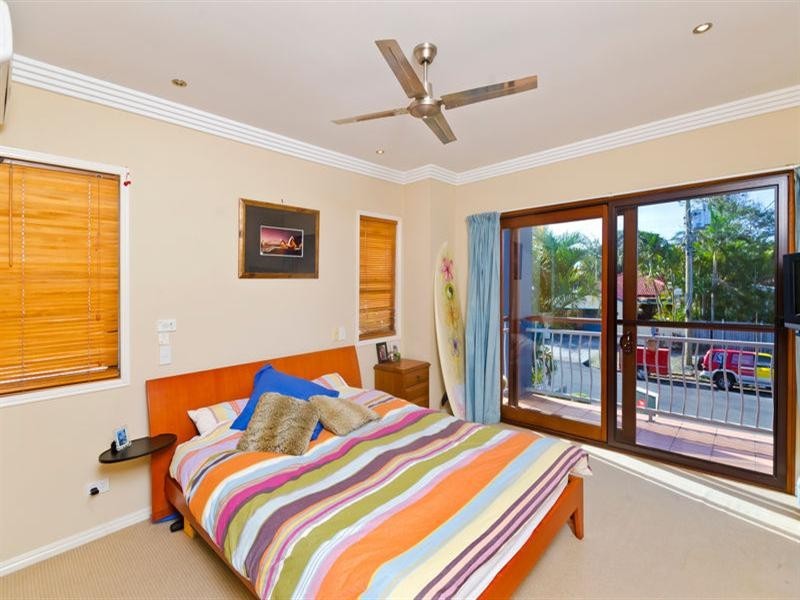 18B First Avenue, Palm Beach QLD 4221