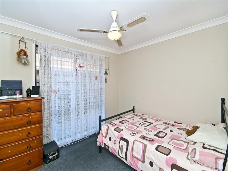 103 K P McGrath Drive, Elanora QLD 4221
