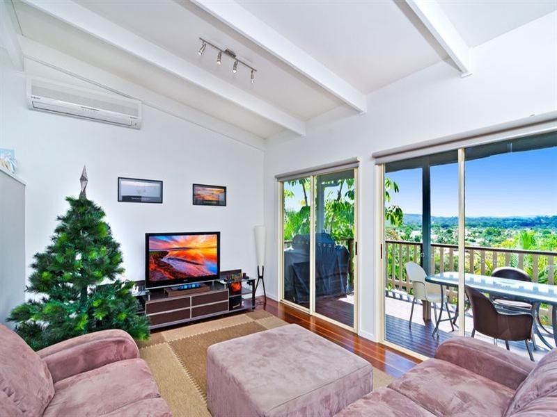 6 Wiluna Court, Elanora QLD 4221