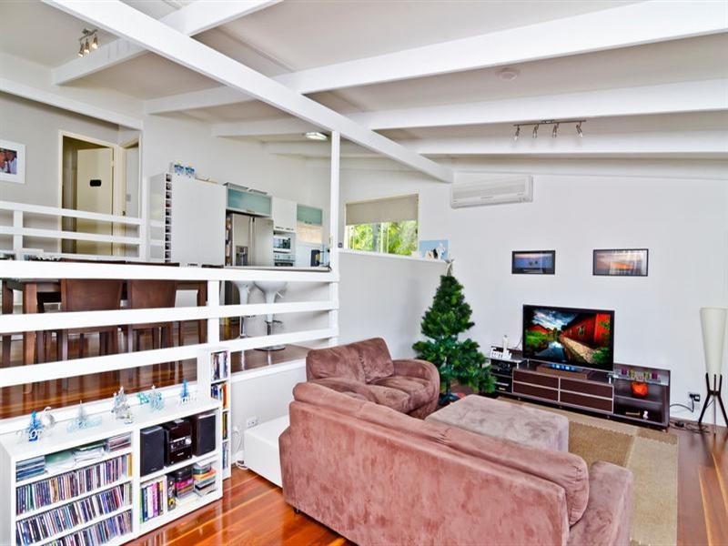 6 Wiluna Court, Elanora QLD 4221