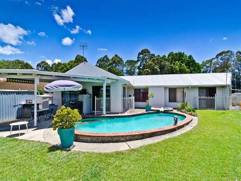 14 Bradshaw Drive, Currumbin Waters QLD 4223