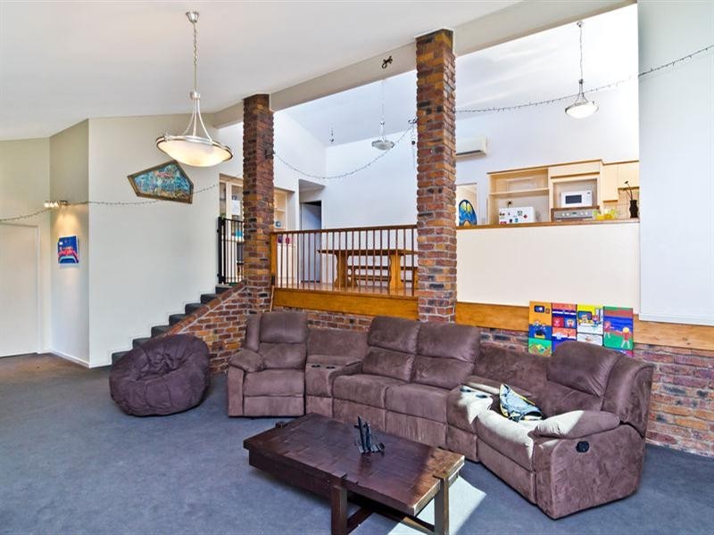 73 Bienvenue Drive, Currumbin Waters QLD 4223