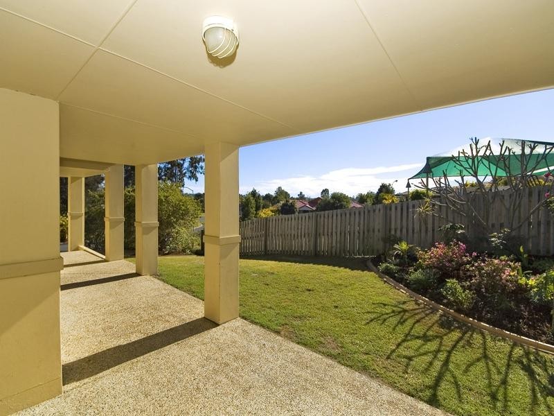 6 Tarrabool Drive, Elanora QLD 4221