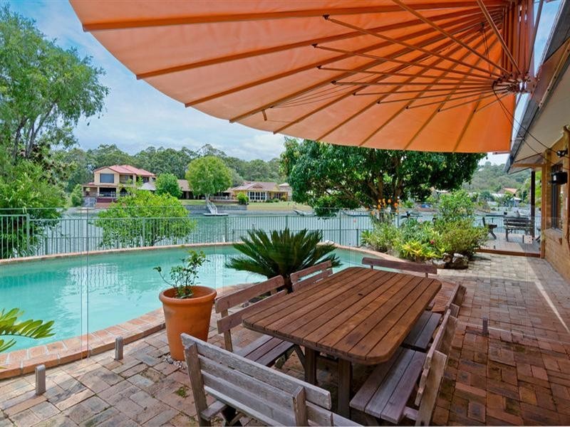 16 Kingfish Court, Palm Beach QLD 4221