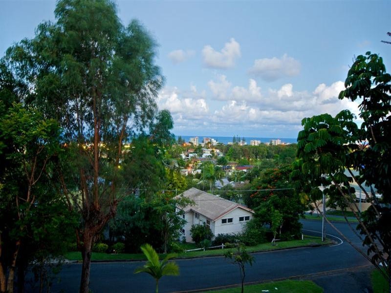 4 Biby Street, Tugun QLD 4224