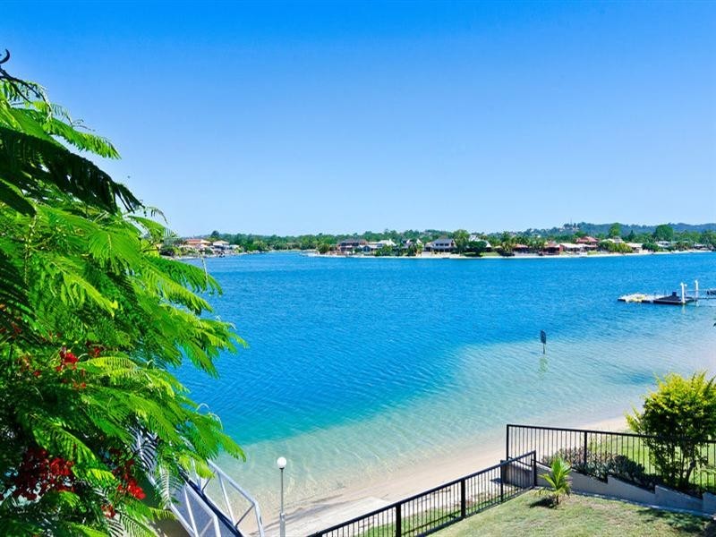 160 Tallebudgera Drive, Palm Beach QLD 4221
