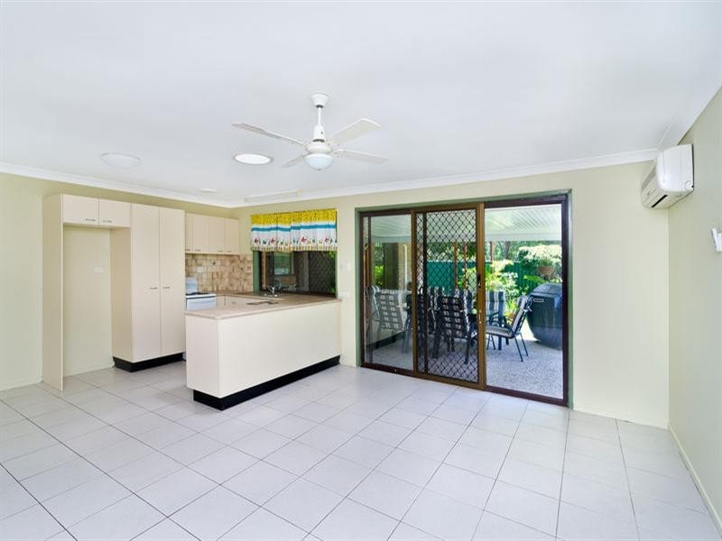 187 K P McGrath Drive, Elanora QLD 4221