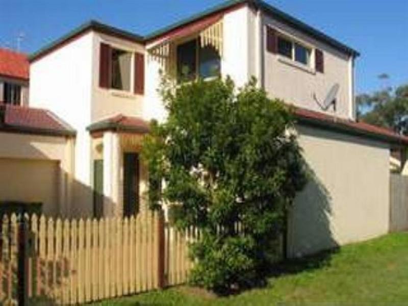 2/72 Third Avenue, Palm Beach QLD 4221