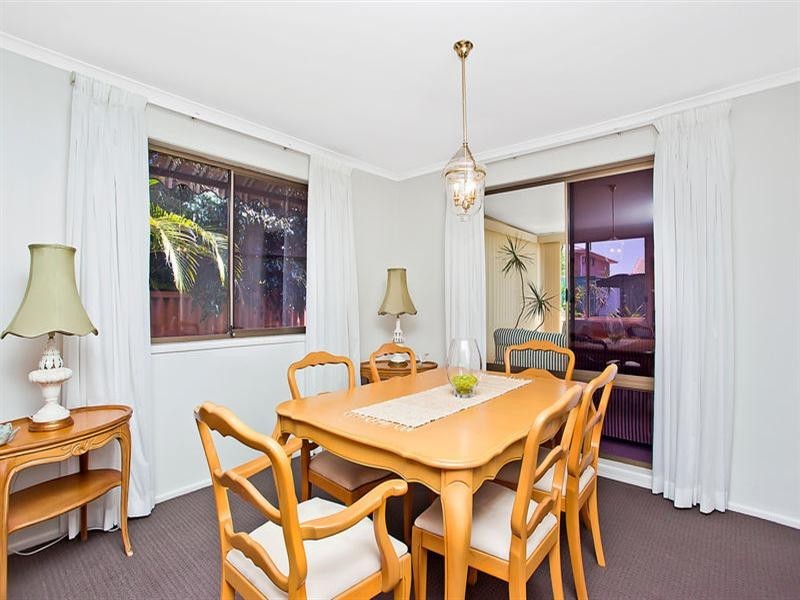 11 Kurrajong Court, Palm Beach QLD 4221