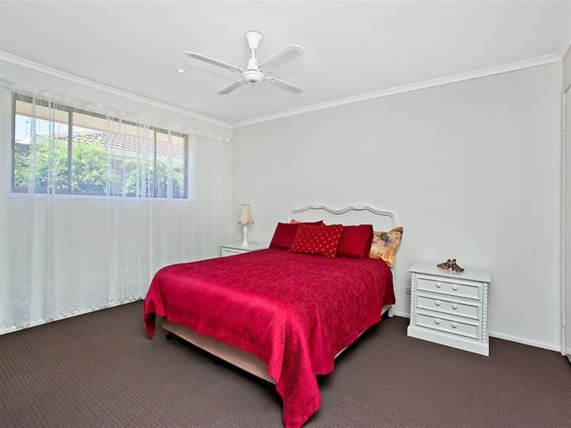 11 Kurrajong Court, Palm Beach QLD 4221
