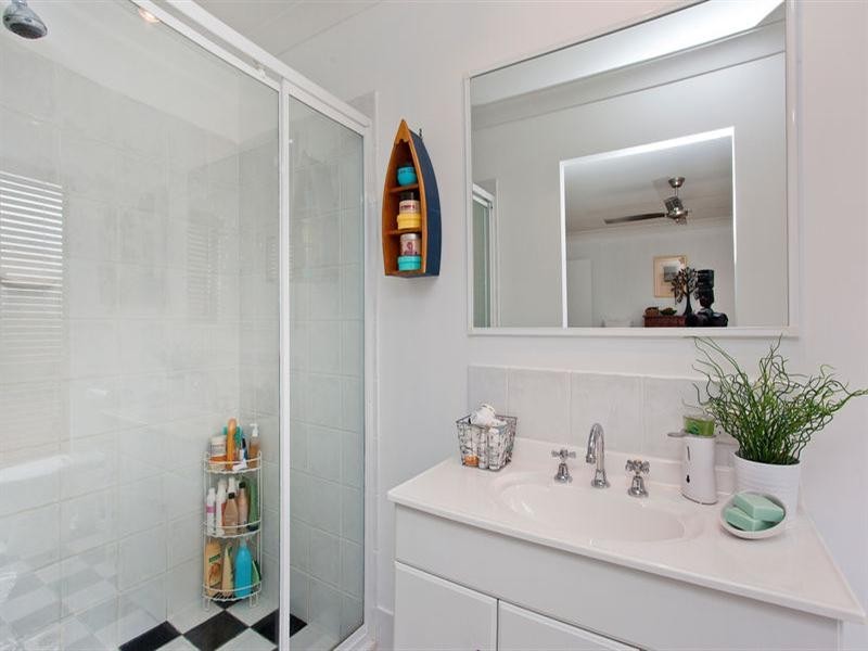 12 Casey Close, Currumbin Waters QLD 4223