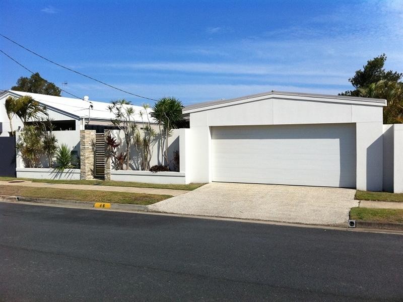 46 Twelfth Avenue, Palm Beach QLD 4221