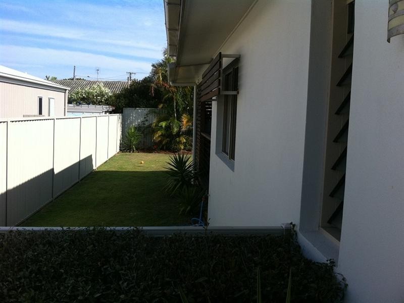 46 Twelfth Avenue, Palm Beach QLD 4221
