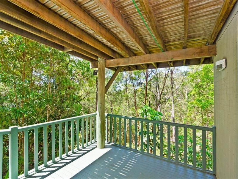 13 Cheshire Grove, Elanora QLD 4221