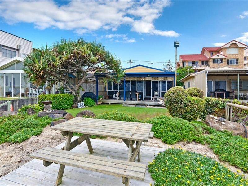 265 Jefferson Lane, Palm Beach QLD 4221