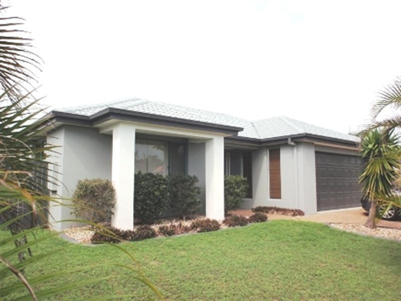 15 Gannet Street, Burleigh Waters QLD 4220