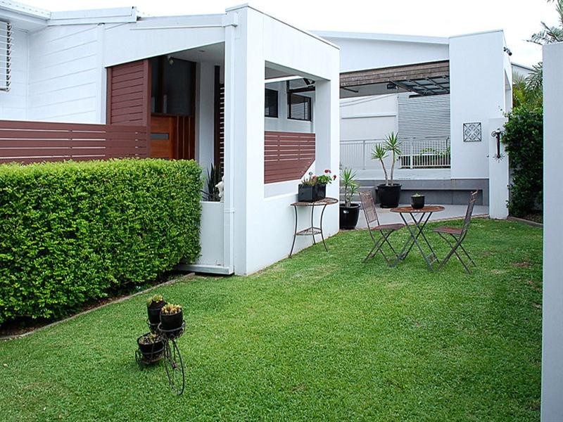 22 Doubleview Drive, Elanora QLD 4221