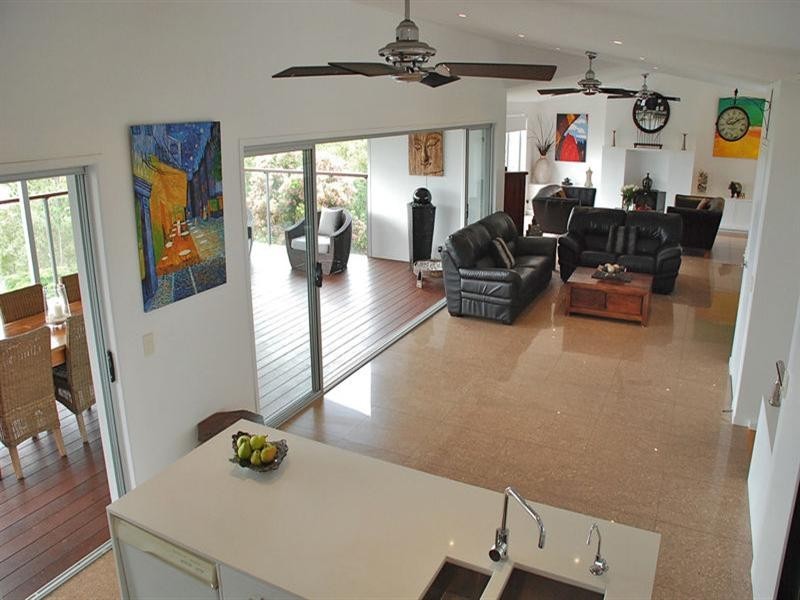 22 Doubleview Drive, Elanora QLD 4221