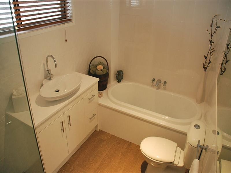 22 Doubleview Drive, Elanora QLD 4221