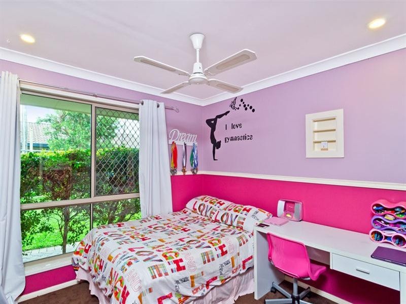 6 Avocado Street, Elanora QLD 4221