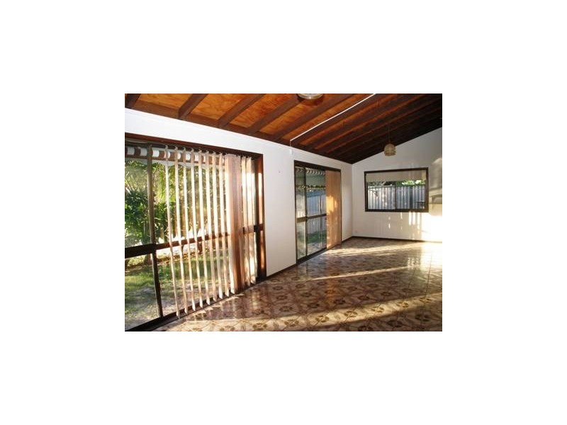 55 Fifteenth Avenue, Palm Beach QLD 4221