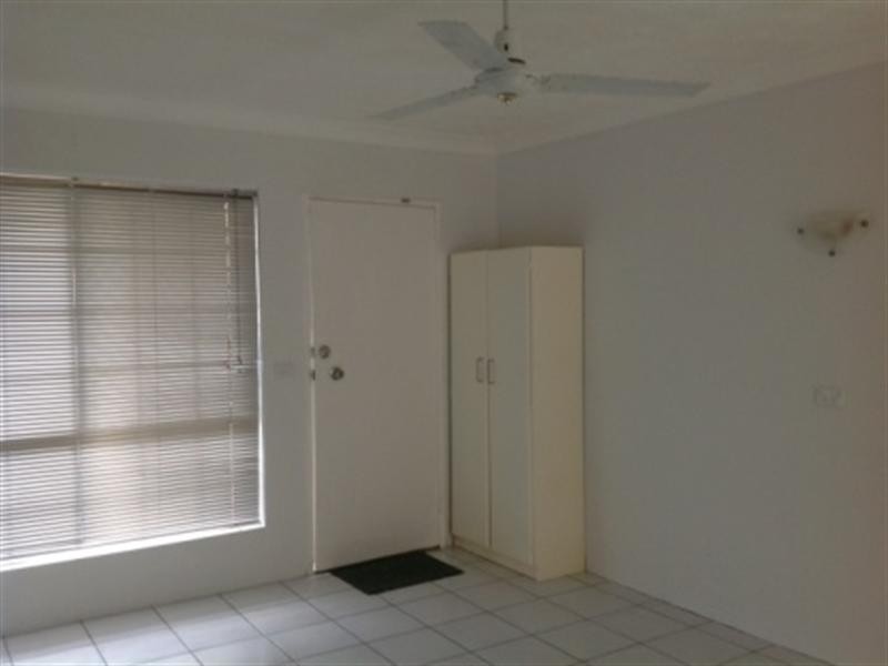 3/1 Second Avenue, Palm Beach QLD 4221