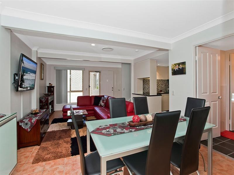 10/25-27 Philip Street, Currumbin QLD 4223