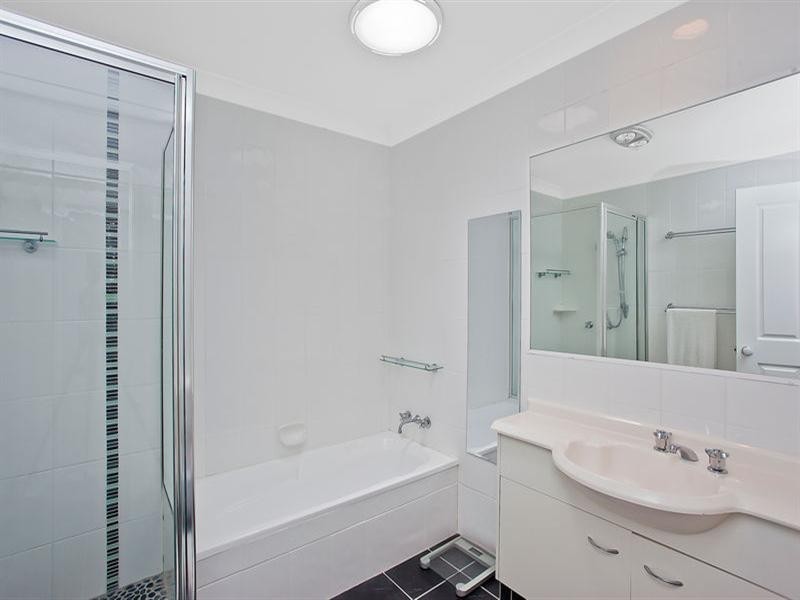 10/25-27 Philip Street, Currumbin QLD 4223