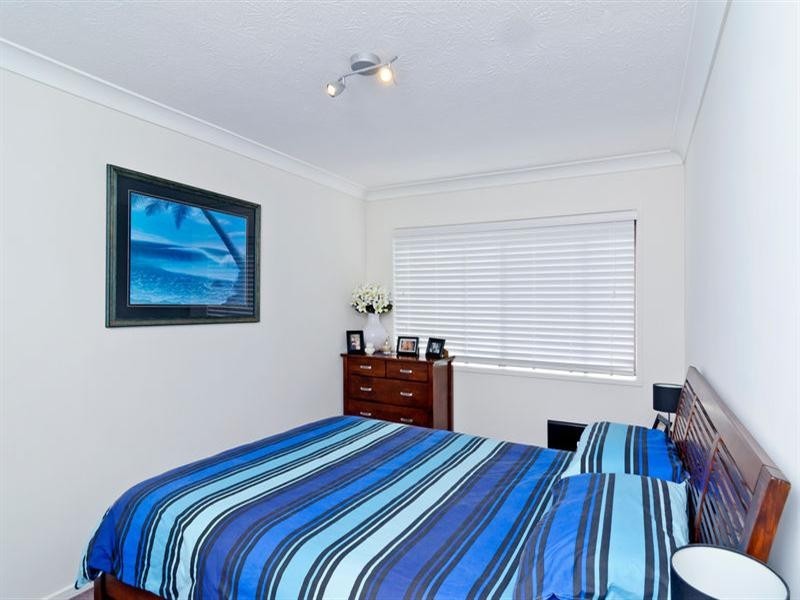 1/19 Fifteenth Avenue, Palm Beach QLD 4221